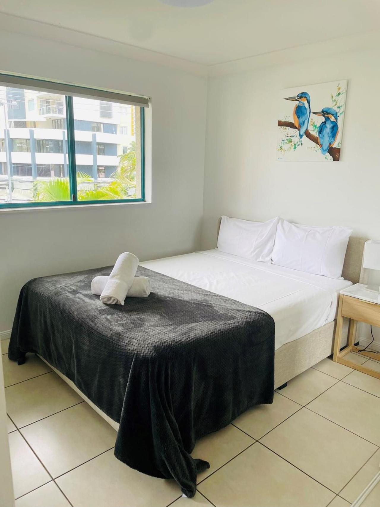 Aruba Beach Resort Broadbeach Exterior foto